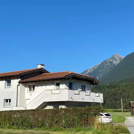 Mark-oehmen Lägenhet